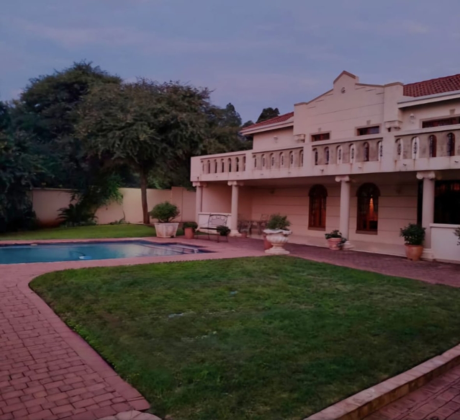 4 Bedroom Property for Sale in Wilkoppies North West
